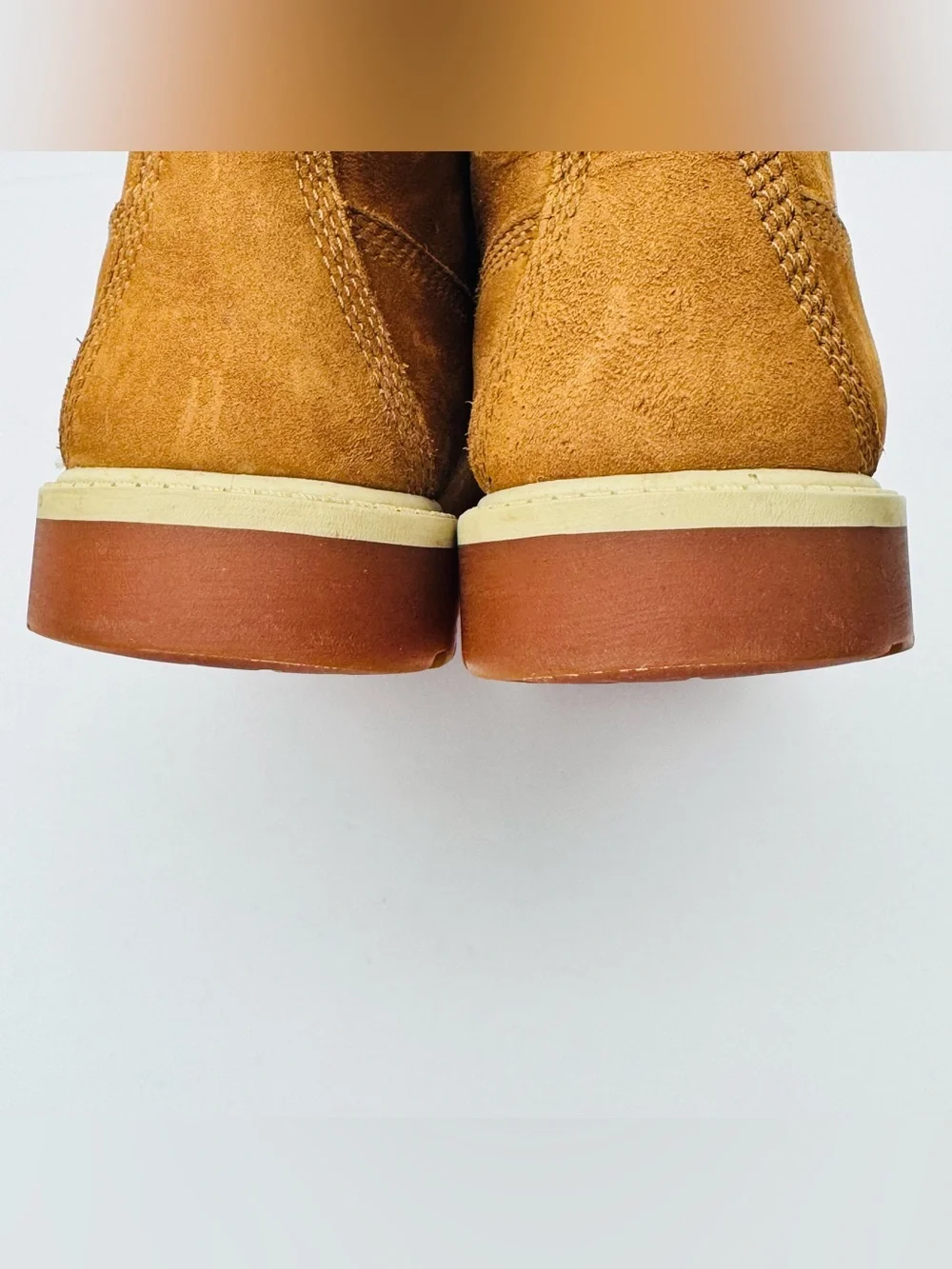 Timberland Kid's Waterproof Boots. Non marking sole. Nubuck leather. Size 2.5.
